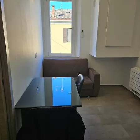 Strada Farnesiana Apartman Mucinasso