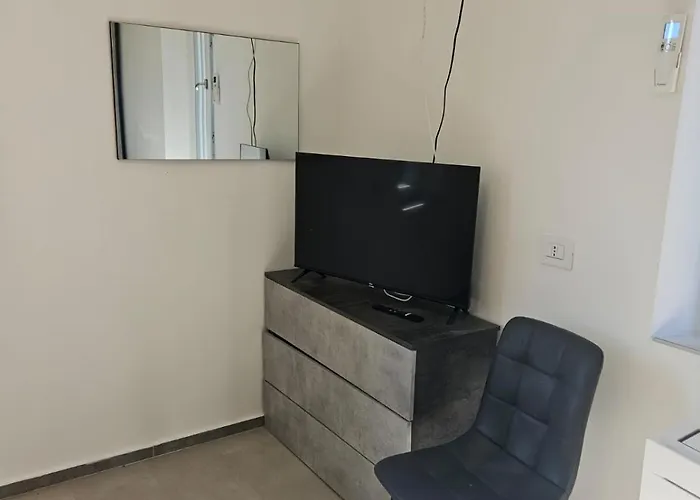 Strada Farnesiana Apartman Mucinasso